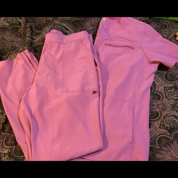 Scrub star Other Scrub Star Scrub Set Top And Bottom Size Large Poshmark